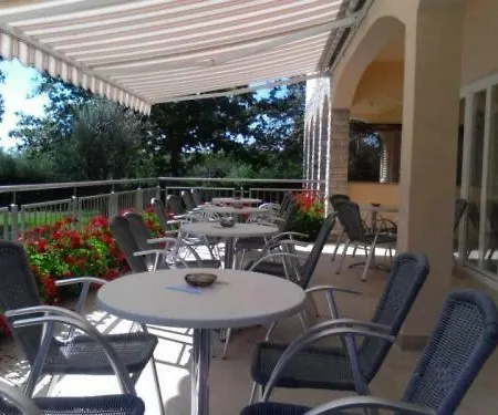 Penzion Pansion Oliva 3*