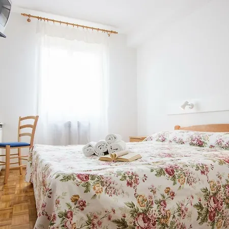 Penzion Pansion Oliva Krnica
