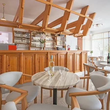 Pansion Oliva Gasthuis 3*