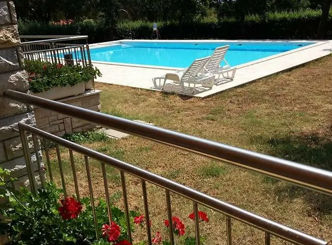 Pansion Oliva Maison d'hôtes 3*