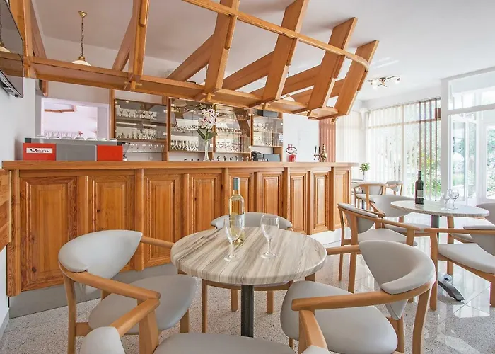 Pansion Oliva Maison d'hôtes 3*