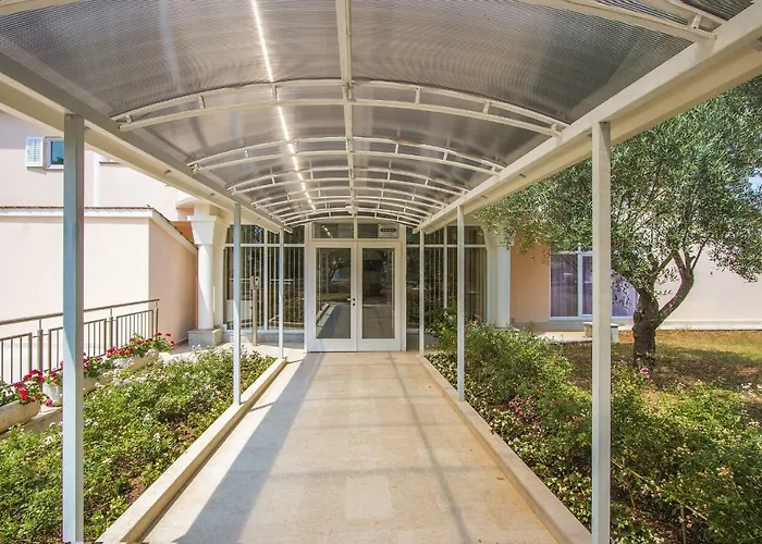 Maison d'hôtes Pansion Oliva 3*